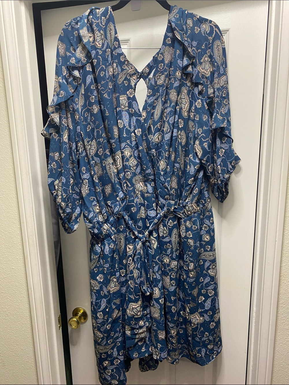 Boutique 9 Blue Paisley Midi Dress with Ruffle Sleeves and Tie Waist